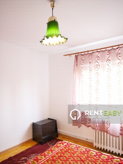 Apartament cu 3 Camere de Inchiriat in zona Pasaj Nicolina