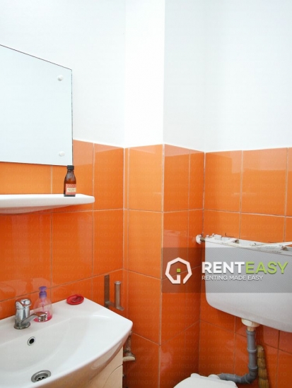 Apartament cu 3 Camere de Inchiriat in zona Pasaj Nicolina