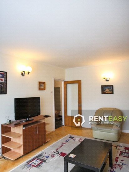 Apartament cu 3 Camere de Inchiriat in zona Pasaj Nicolina