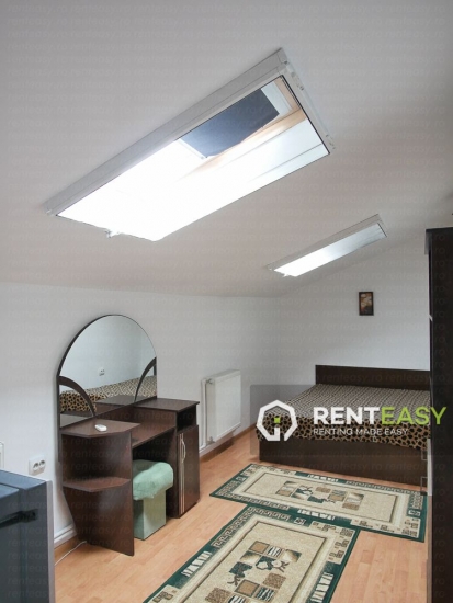 Apartament pe Doua Nivele de Inchiriat in Centru - Palas