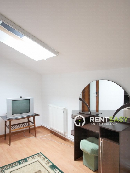 Apartament pe Doua Nivele de Inchiriat in Centru - Palas