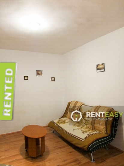 Apartament la Casa cu 2 Camere de Inchiriat in zona Sararie