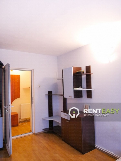 Apartament cu 4 Camere de Inchiriat in zona Metalurgie