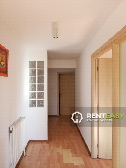 Casa cu patru camere de inchiriat in Tatarasi