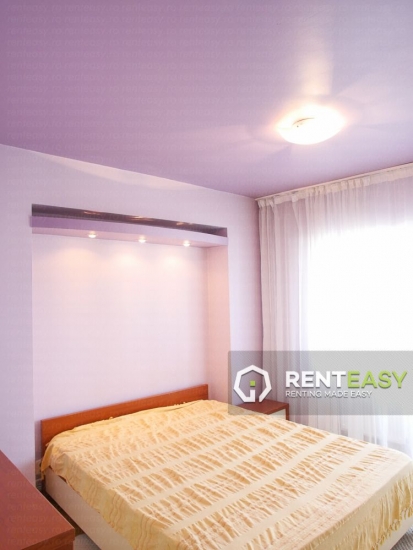 Apartament cu 3 Camere in zona Arcu - Pasaj pentru Inchiriat