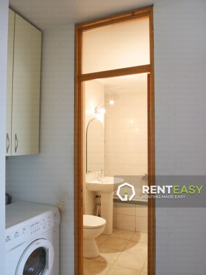Apartament cu 3 Camere in zona Arcu - Pasaj pentru Inchiriat