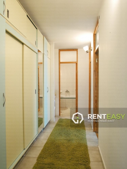 Apartament cu 3 Camere in zona Arcu - Pasaj pentru Inchiriat