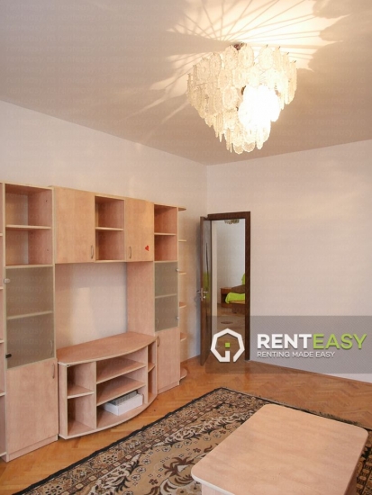 Apartament cu 4 Camere de Inchiriat in Copou