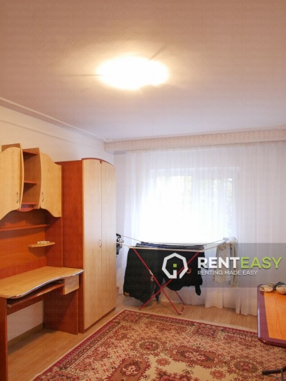 Apartament cu 3 Camere pentru Inchiriat in Nicolina