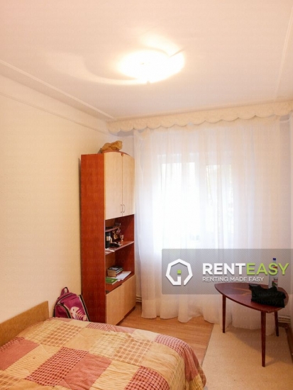 Apartament cu 3 Camere pentru Inchiriat in Nicolina