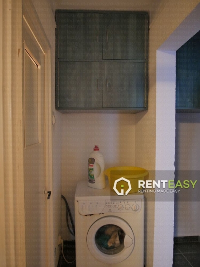 Apartament cu 3 Camere pentru Inchiriat in Nicolina
