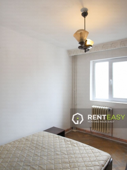 Apartament cu 3 Camere pentru Inchiriat pe Independentei langa UMF