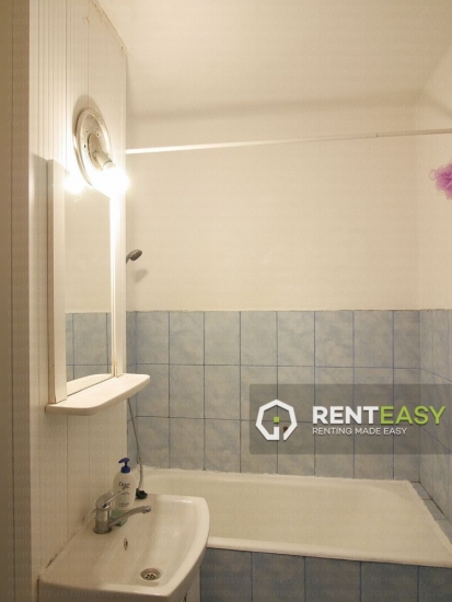 Apartament cu 3 Camere pentru Inchiriat pe Independentei langa UMF