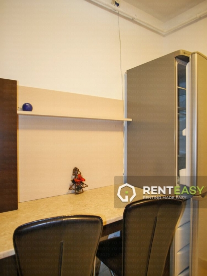 Apartament cu 2 Camere de Inchiriat in Centru langa Palas