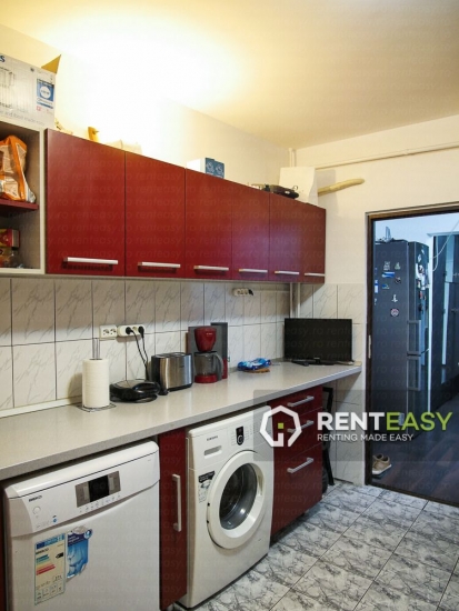 Apartament cu 3 Camere pentru Inchiriat in Pacurari
