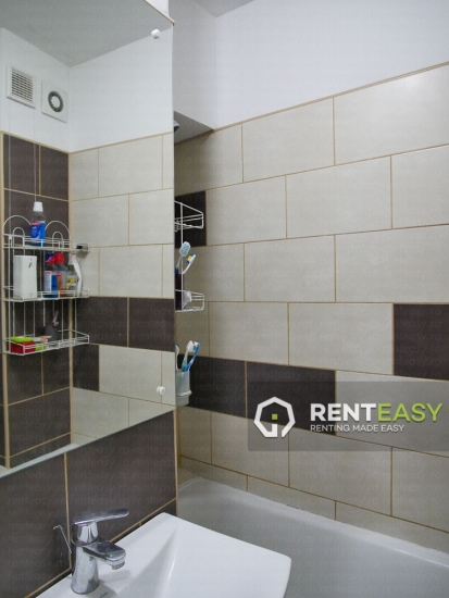 Apartament cu 3 Camere pentru Inchiriat in Pacurari