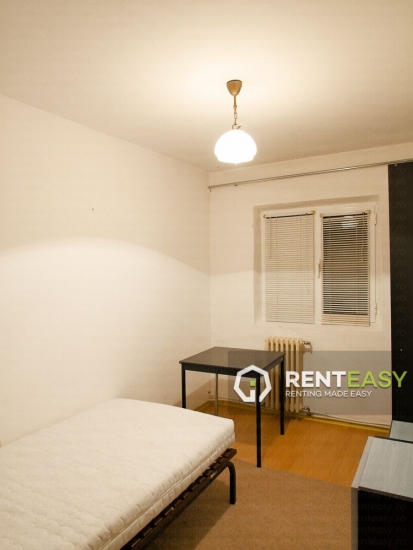 Apartament cu 3 Camere pentru Inchiriat in Centru - Podul de Fier